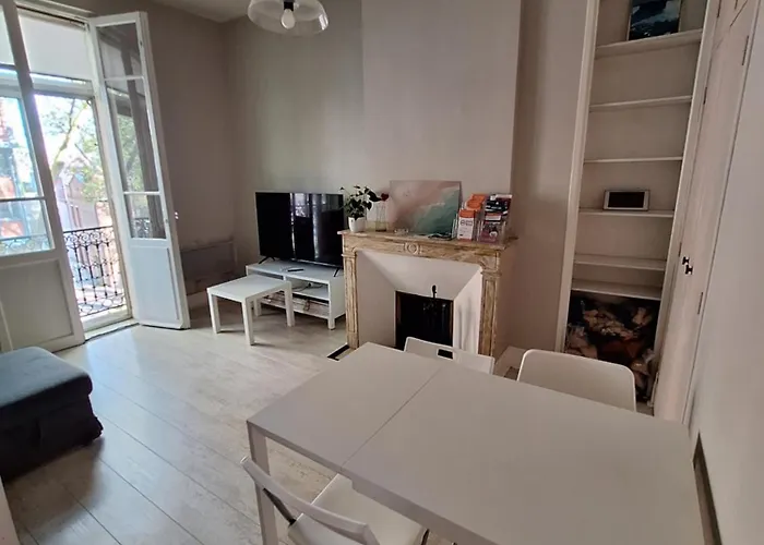 Appartement Pont Des Catalans